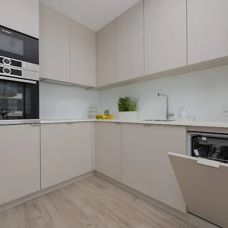 Apartment Air Conditioned Towarowa Towers In With Parking And Desk By Renters Prestige Warsaw